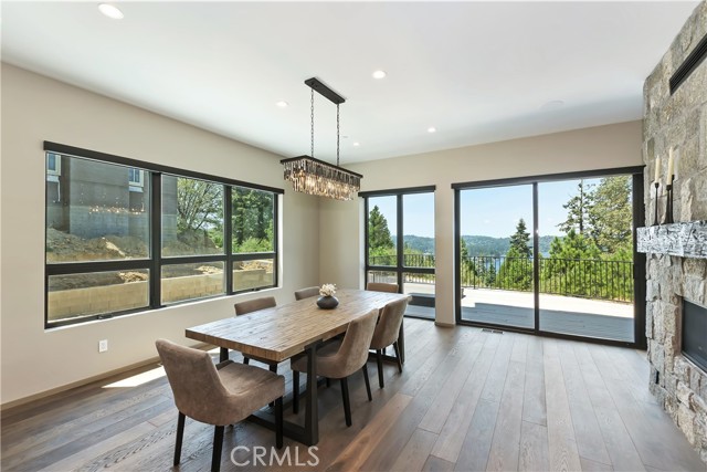 Detail Gallery Image 16 of 57 For 176 Mill Pond, Lake Arrowhead,  CA 92352 - 3 Beds | 2/1 Baths