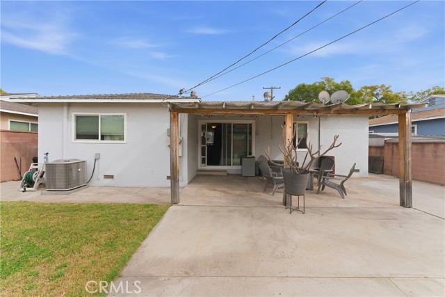 Detail Gallery Image 39 of 45 For 13503 Lancelot, Norwalk,  CA 90650 - 3 Beds | 2 Baths