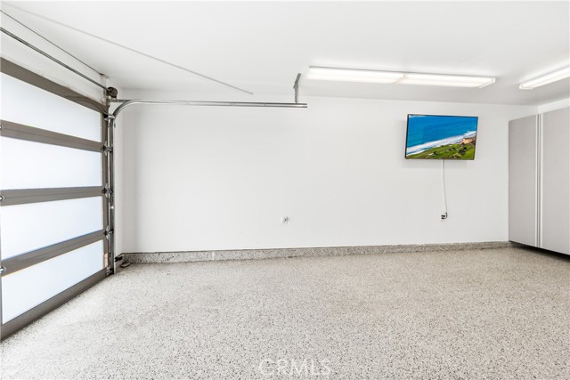 9 Jasmine Creek Dr, Corona del Mar CA: https://media.crmls.org/medias/9e299887-75e7-4154-bf2f-4f01b642228e.jpg