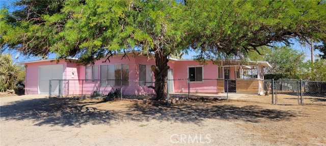 Detail Gallery Image 4 of 16 For 59246 Forrest Dr, Yucca Valley,  CA 92284 - 2 Beds | 1 Baths