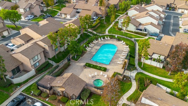 Detail Gallery Image 24 of 27 For 1601 Wintergreen Ln #D,  Corona,  CA 92879 - 2 Beds | 2 Baths