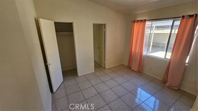 Detail Gallery Image 7 of 12 For 38519 21st St, Palmdale,  CA 93550 - 4 Beds | 2 Baths