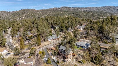 Detail Gallery Image 22 of 75 For 32455 Scandia, Running Springs,  CA 92382 - 3 Beds | 3 Baths