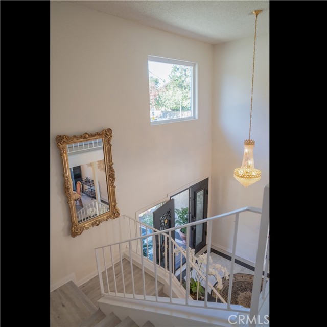 Detail Gallery Image 21 of 70 For 10660 Melvin Ave, Porter Ranch,  CA 91326 - 5 Beds | 3/1 Baths