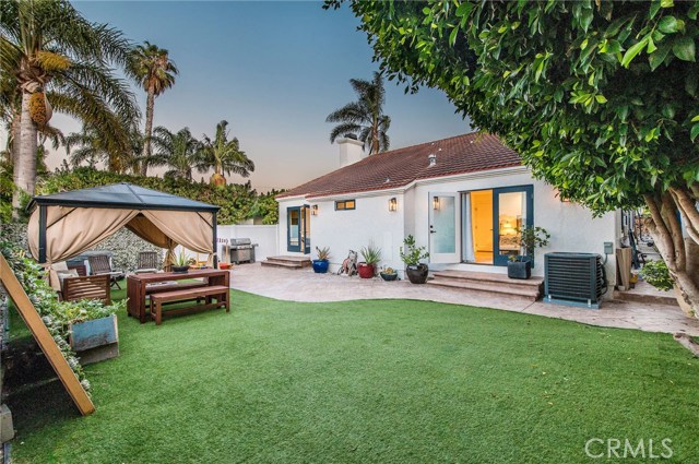 2509 Ripley Avenue, Redondo Beach, California 90278, 5 Bedrooms Bedrooms, ,2 BathroomsBathrooms,For Sale,Ripley,SB20151266