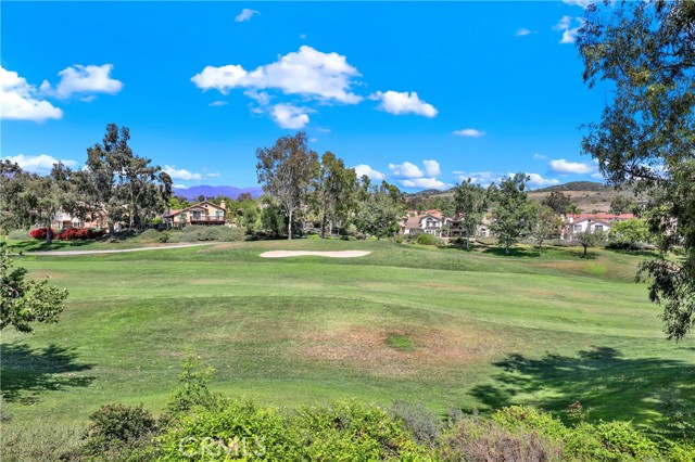 14 Reata, Rancho Santa Margarita CA: https://media.crmls.org/medias/9e2cfa52-7108-40e3-b7a9-5b00b58b3c66.jpg