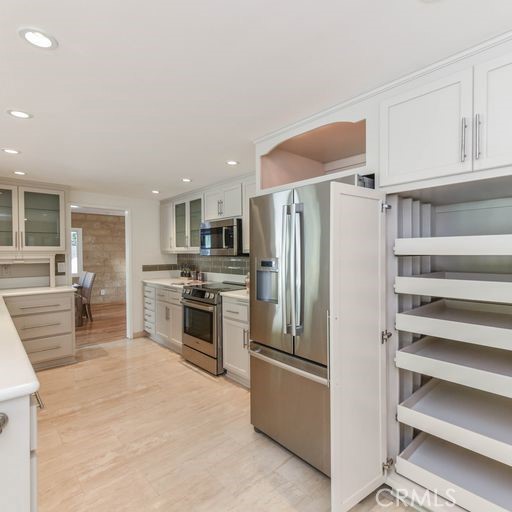 9e2dd6a2 2236 40cc 872a Ff2b9ed0f6f9