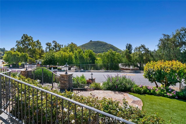 Detail Gallery Image 62 of 63 For 611 Camino Manzanas, Thousand Oaks,  CA 91360 - 4 Beds | 2/1 Baths