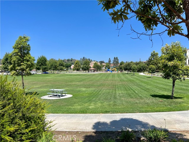 Detail Gallery Image 24 of 25 For 186 Townsite Promenade, Camarillo,  CA 93010 - 3 Beds | 2/1 Baths