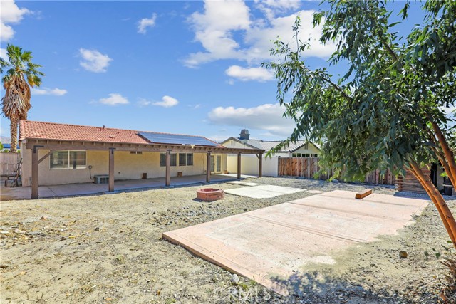 13595 West Drive, Desert Hot Springs CA: https://media.crmls.org/medias/9e30bc0c-ee74-42c5-aac1-0f8364b88f51.jpg