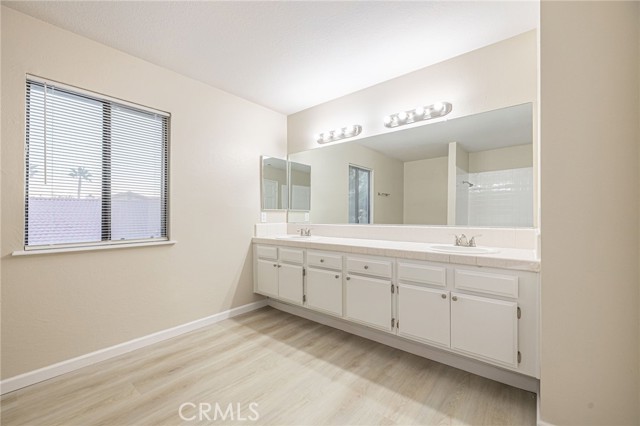 Detail Gallery Image 33 of 49 For 1201 Camran, Lancaster,  CA 93535 - 5 Beds | 3 Baths