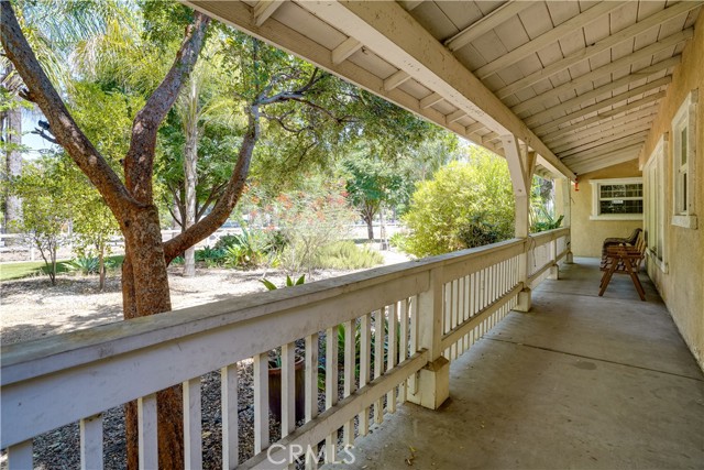 Image 2 of 47 For 8084 Magnolia Avenue