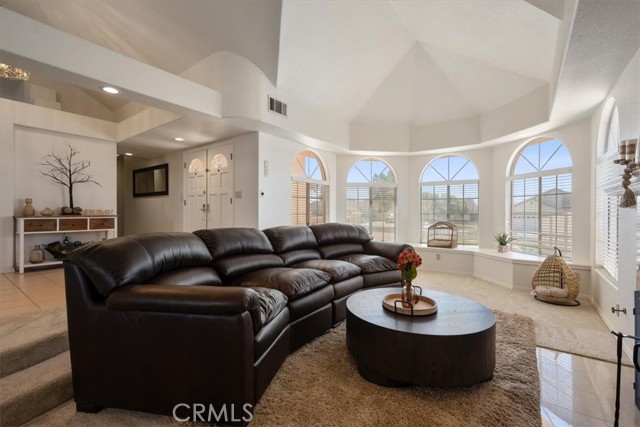 Detail Gallery Image 10 of 37 For 1015 Butterfly Ct, Santa Maria,  CA 93455 - 3 Beds | 2 Baths