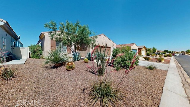 Image 3 for 10598 Green Valley Rd, Apple Valley, CA 92308