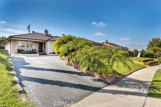 818 Bethany Road photo 4