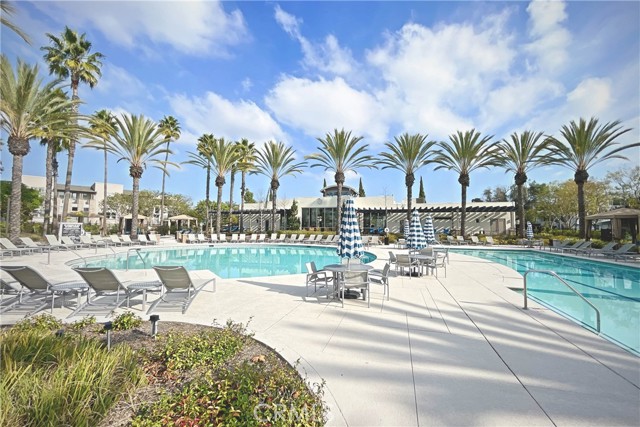 Detail Gallery Image 54 of 60 For 12921 Mission Avenue #102,  Hawthorne,  CA 90250 - 2 Beds | 2/1 Baths