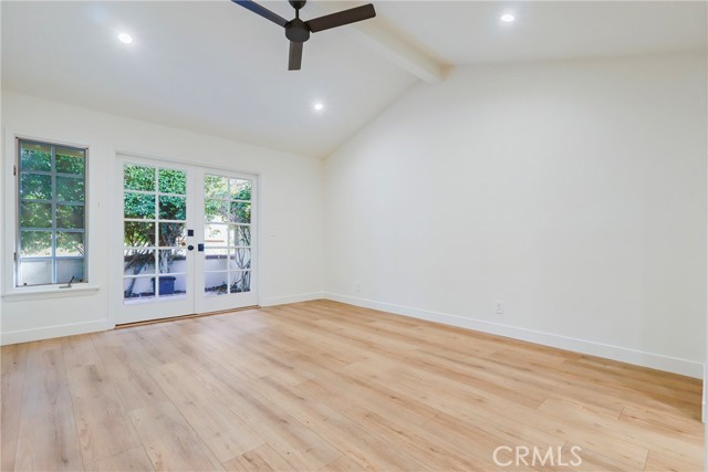 Detail Gallery Image 11 of 22 For 1 Malaga, Manhattan Beach,  CA 90266 - 2 Beds | 2 Baths