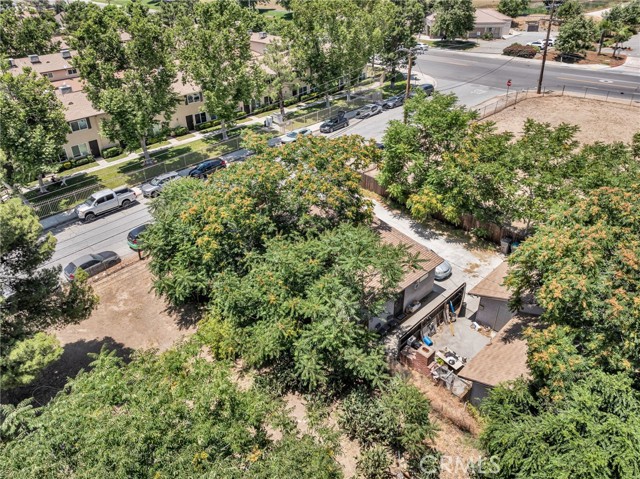 Detail Gallery Image 13 of 16 For 770 Allegheny Ave, Beaumont,  CA 92223 - 3 Beds | 3 Baths