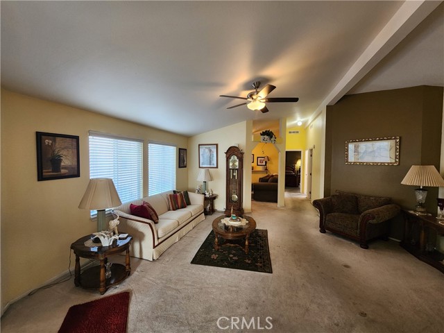 Detail Gallery Image 5 of 23 For 221 Albatross Ln, Fountain Valley,  CA 92708 - 2 Beds | 2 Baths