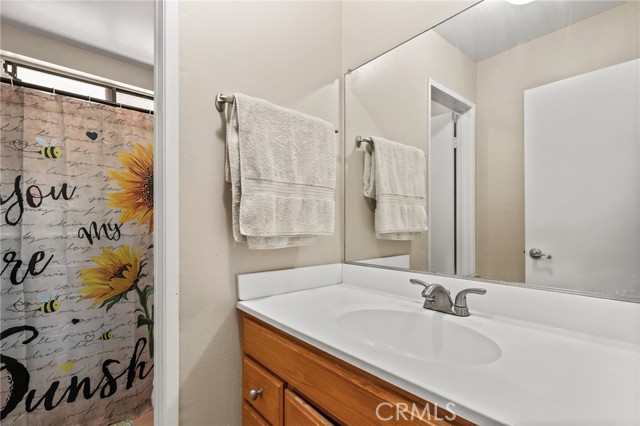 Detail Gallery Image 18 of 32 For 400 S Flower St #121,  Orange,  CA 92868 - 2 Beds | 1/1 Baths