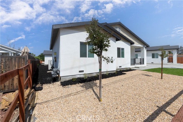 7972 Cortez Street, Highland CA: https://media.crmls.org/medias/9e377472-cb54-441e-9f62-463e38f45f88.jpg