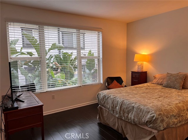 Detail Gallery Image 11 of 23 For 128 N Oak Knoll Ave #210,  Pasadena,  CA 91101 - 2 Beds | 2 Baths