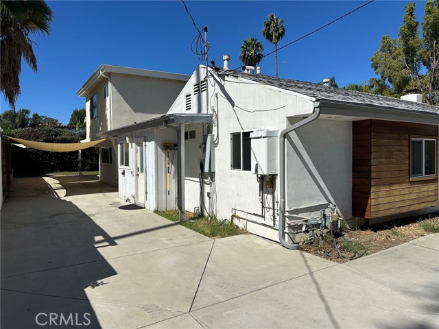 4909 Gaviota Avenue photo 11