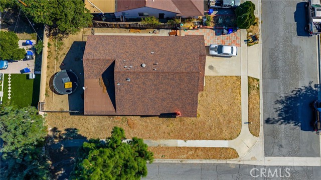 Detail Gallery Image 15 of 16 For 18080 Citron Ave, Fontana,  CA 92335 - 4 Beds | 2 Baths