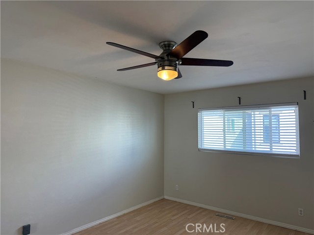514 .5 Marigold Ave, Corona del Mar CA: https://media.crmls.org/medias/9e3a4cb9-d2e0-41f5-be27-8247a163641a.jpg