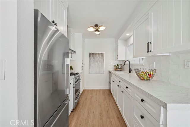 1741 5B Tustin Avenue, Costa Mesa CA: https://media.crmls.org/medias/9e3ad088-0a8a-48e4-a7be-0c5c79ae9755.jpg