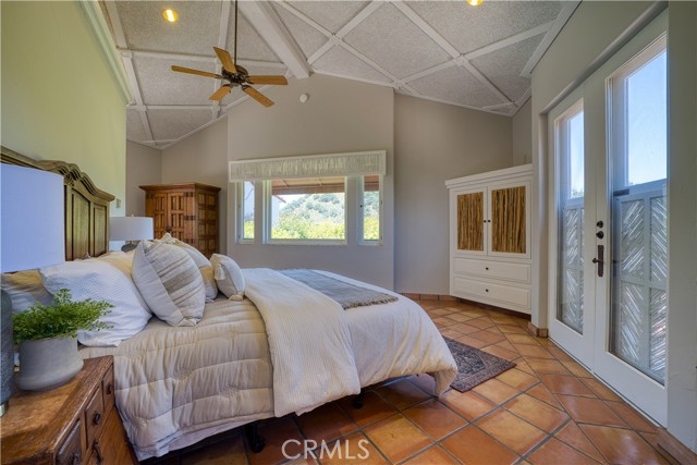 1220 Bassi Drive, San Luis Obispo CA: https://media.crmls.org/medias/9e3af3b8-538a-4670-9f15-74786bd97cec.jpg