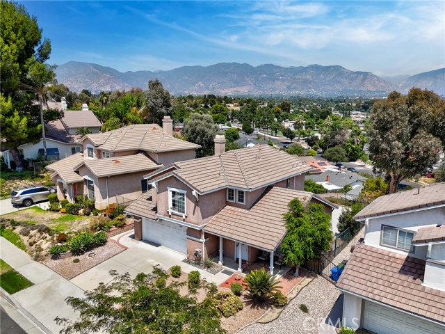 11930 Edgecliff Avenue, Sylmar CA: https://media.crmls.org/medias/9e3b4e1e-45f9-4356-a867-8c8486caa735.jpg