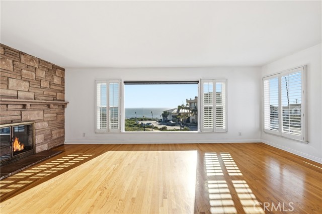 Detail Gallery Image 4 of 47 For 249 Waterview St, Playa Del Rey,  CA 90293 - 2 Beds | 2 Baths