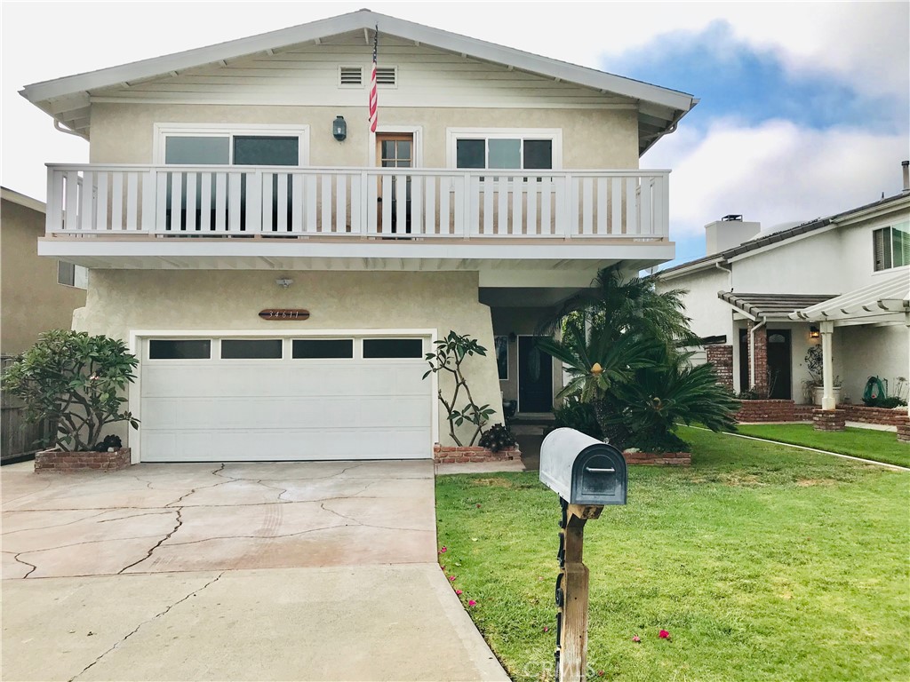 34611 Calle Rosita