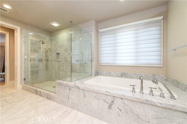 Detail Gallery Image 54 of 58 For 104 Quiet Place, Irvine,  CA 92602 - 4 Beds | 4/1 Baths