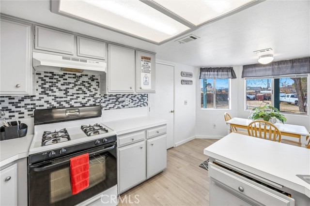 Detail Gallery Image 25 of 49 For 13422 Nicola, Apple Valley,  CA 92308 - 4 Beds | 2 Baths