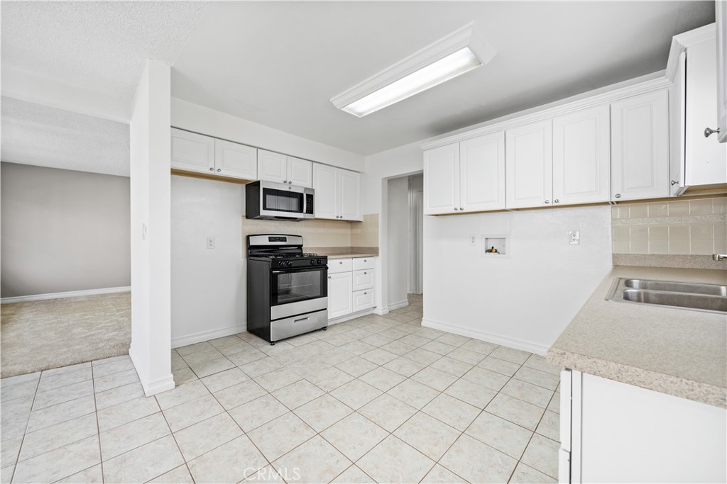 MLS #OC26116869 image #16