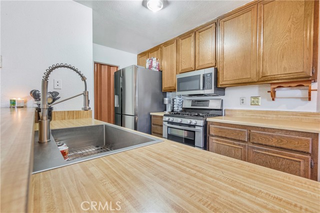 Detail Gallery Image 12 of 32 For 4587 Gold Rush Ct, Montclair,  CA 91763 - 2 Beds | 1 Baths