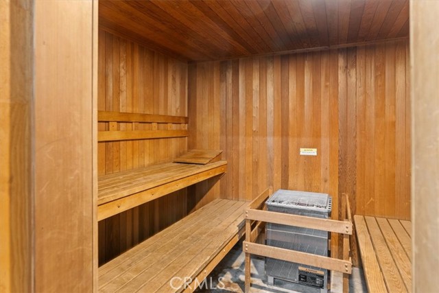 Detail Gallery Image 23 of 25 For 6752 Hillpark #303,  Los Angeles,  CA 90068 - 2 Beds | 2 Baths