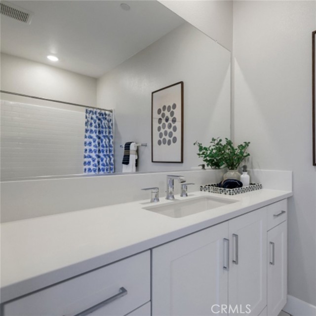 154 Billings, Irvine CA: https://media.crmls.org/medias/9e40f281-3e79-46d0-8793-6dee7d6da775.jpg