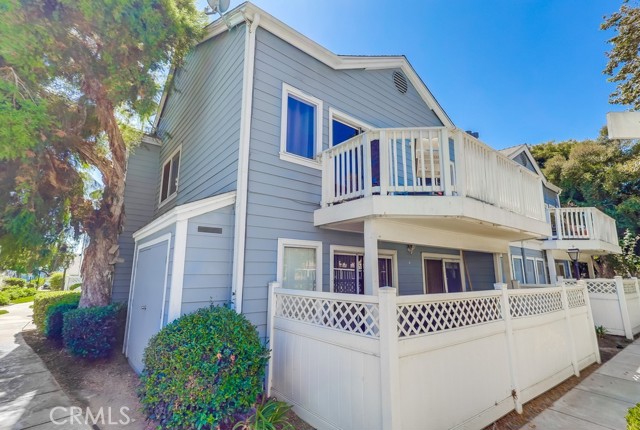 12874 Sycamore Village Drive, Norwalk CA: https://media.crmls.org/medias/9e41931d-cf9a-45d6-aab0-933ba4346615.jpg