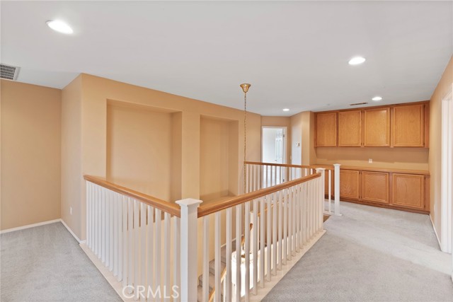 8348 Barnwood Lane, Riverside CA: https://media.crmls.org/medias/9e41f2d6-32fe-420e-8ed2-c27de3aa97dd.jpg