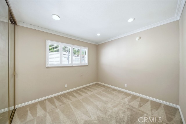 Detail Gallery Image 16 of 34 For 9512 via Venezia, Burbank,  CA 91504 - 3 Beds | 2 Baths