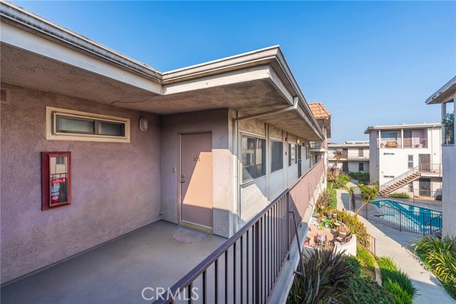 8710 Belford Avenue, Los Angeles CA: https://media.crmls.org/medias/9e42261e-6552-4b47-80a5-7d520c8ceabc.jpg