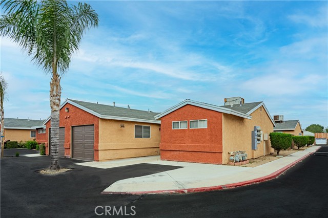 Detail Gallery Image 4 of 11 For 32021 Avenue E #19,  Yucaipa,  CA 92399 - 2 Beds | 1/1 Baths