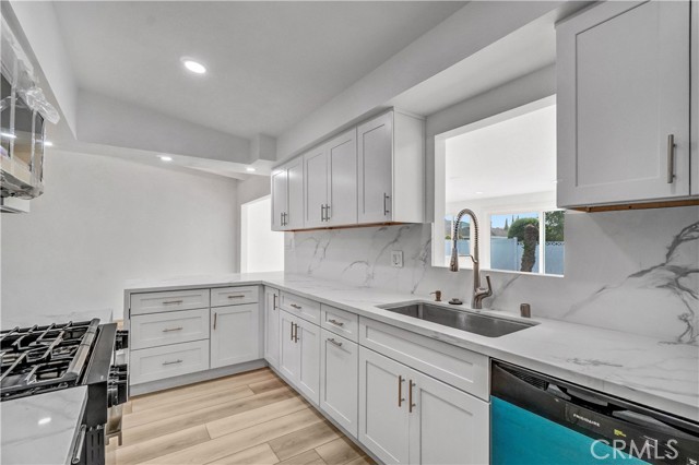 17919 Gard Avenue, Artesia CA: https://media.crmls.org/medias/9e43352b-e99e-42ad-937d-22a91f580771.jpg