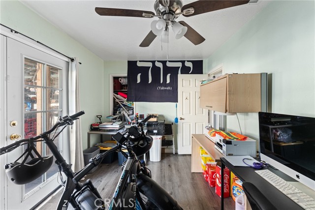 Detail Gallery Image 16 of 32 For 7827 Golondrina, San Bernardino,  CA 92410 - 4 Beds | 1/1 Baths