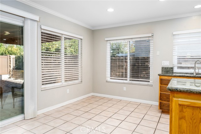 Detail Gallery Image 16 of 43 For 30 Country Ridge Rd, Pomona,  CA 91766 - 4 Beds | 2 Baths