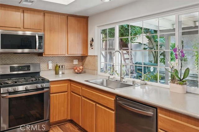 Image 9 of 27 For 24214 Dalgo Drive