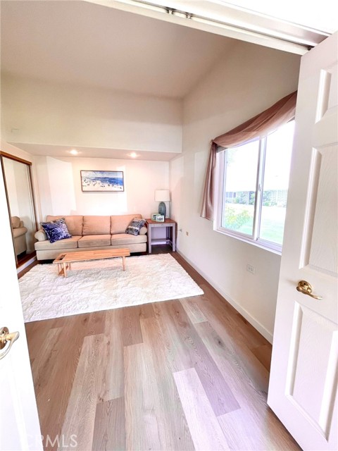 Detail Gallery Image 19 of 24 For 13500 Wentworth Ln 121a,  Seal Beach,  CA 90740 - 2 Beds | 1/1 Baths